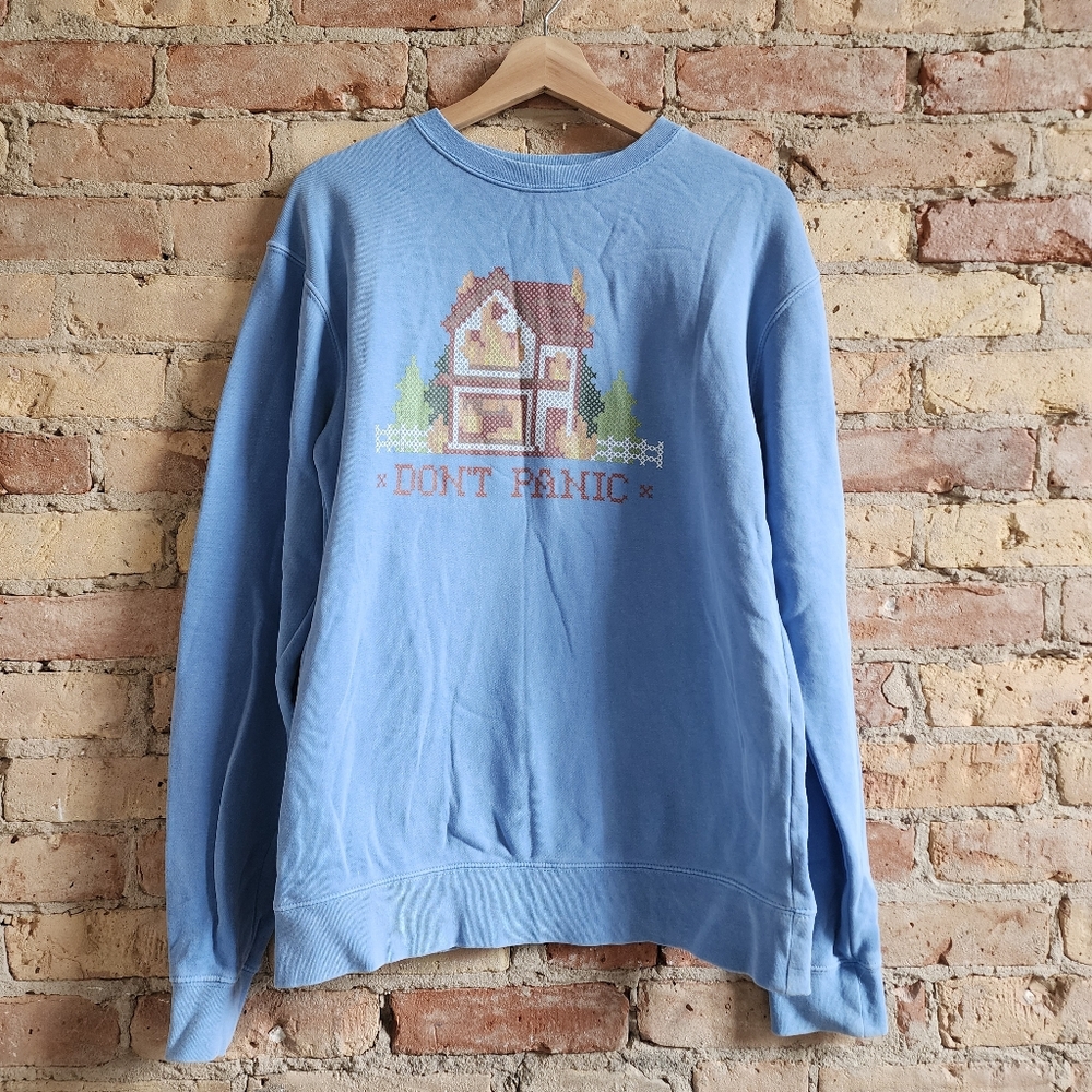 Bo Burnham Inside Blue Don't Panic Cross Stitch House Fire Sweatshirt Small